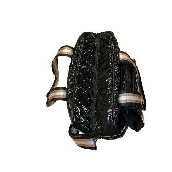 Black Quilted Pickleball Bag Puffer Stripe Strap Paddle Pocket - Picture 13 of 14
